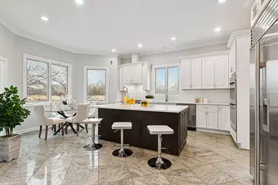 3300 W Albion Street, Lincolnwood, IL 60712 - Photo 17