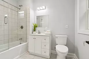 3300 W Albion St, Lincolnwood, IL 60712 - Photo 65