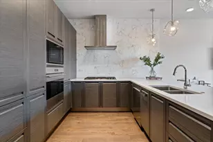 4958 N Western Ave, Chicago, IL 60625 - Photo 3