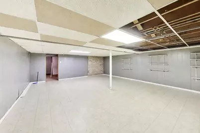 915 S Na Wa Ta Avenue, Mount Prospect, IL 60056 - Photo 21