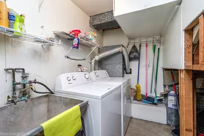 714 Elmwood Drive, Carpentersville, IL 60110 - Photo 21