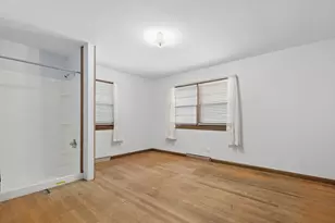 124 N State St, Glenwood, IL 60425 - Photo 11