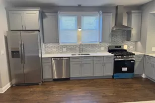 656 E 101st St, Chicago, IL 60628 - Photo 5