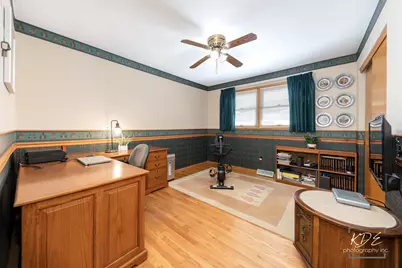 10128 Mansfield Avenue, Oak Lawn, IL 60453 - Photo 19