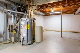 1110 Roxbury, Rockford, IL 61107 - Photo 31