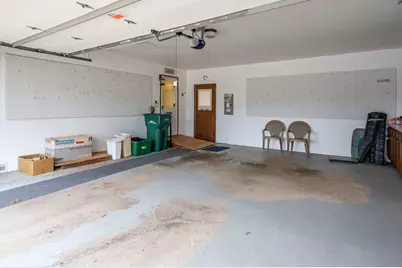 1110 Roxbury, Rockford, IL 61107 - Photo 33