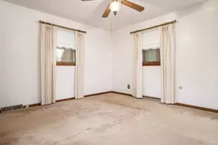 1110 Roxbury, Rockford, IL 61107 - Photo 11