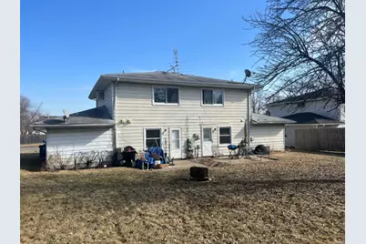 1060 N Highland Avenue, Aurora, IL 60506 - Photo 3