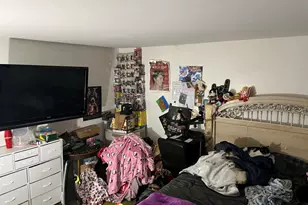 1060 N Highland Ave, Aurora, IL 60506 - Photo 11