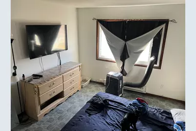 1060 N Highland Avenue, Aurora, IL 60506 - Photo 7