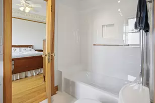 5421 S Cornell Ave, Chicago, IL 60615 - Photo 23