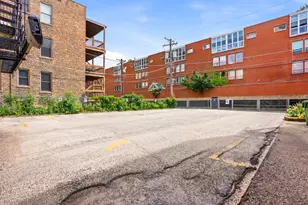 5421 S Cornell Ave, Chicago, IL 60615 - Photo 31