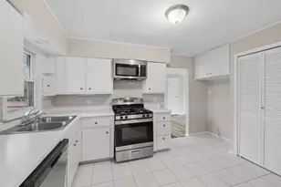 1030 Chestnut St, Deerfield, IL 60015 - Photo 13