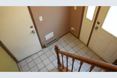 170 Inverness Court #2, Elk Grove Village, IL 60007 - Photo 3