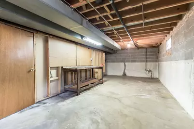 9430 S 81st Avenue, Hickory Hills, IL 60457 - Photo 23