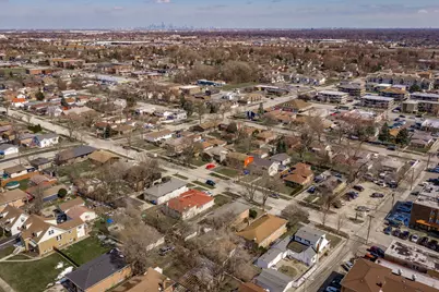 9430 S 81st Avenue, Hickory Hills, IL 60457 - Photo 29