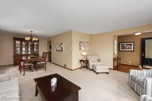 15318 Teebrook Dr, Orland Park, IL 60462 - Photo 9