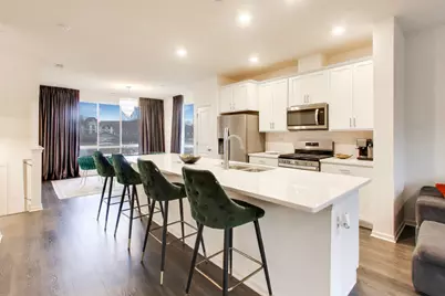 1296 Quadrant Lane, Schaumburg, IL 60173 - Photo 3