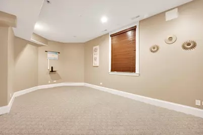 2323 Douglas Avenue, Des Plaines, IL 60018 - Photo 29