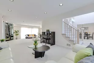 2111 Franklin Dr, Glenview, IL 60026 - Photo 5