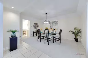 2111 Franklin Dr, Glenview, IL 60026 - Photo 7