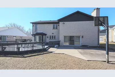 2111 Franklin Drive, Glenview, IL 60026 - Photo 33