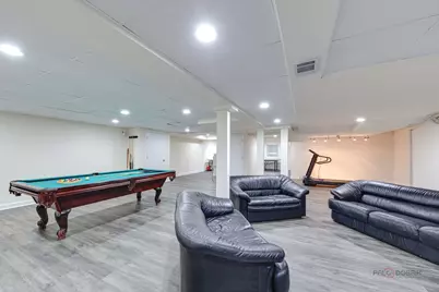 2111 Franklin Drive, Glenview, IL 60026 - Photo 29