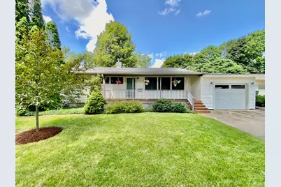 325 Kishwaukee Drive, Sycamore, IL 60178 - Photo 1