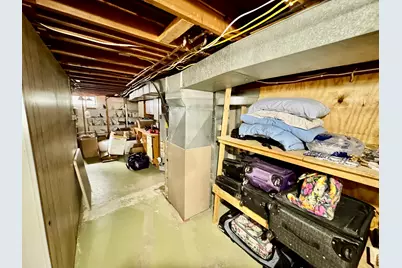 325 Kishwaukee Drive, Sycamore, IL 60178 - Photo 19