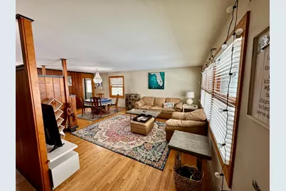 325 Kishwaukee Drive, Sycamore, IL 60178 - Photo 3