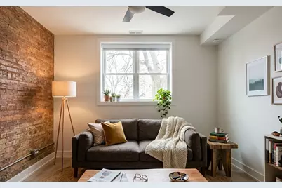 3251 W Belden Avenue #1E, Chicago, IL 60647 - Photo 3