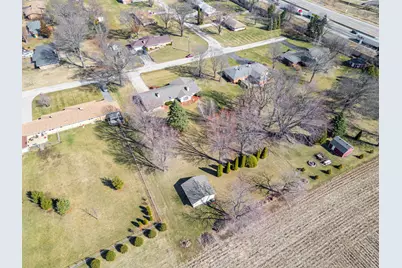 7681 Mill Road, Rockford, IL 61108 - Photo 37