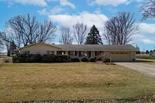 7681 Mill Rd, Rockford, IL 61108 - Photo 3