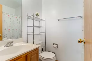 1994 Middlebury Dr, Aurora, IL 60503 - Photo 13