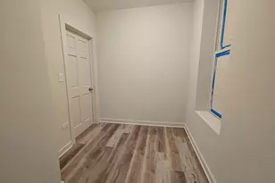 2216 W 21st Pl, Chicago, IL 60608 - Photo 15