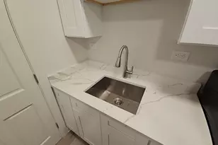 2216 W 21st Pl, Chicago, IL 60608 - Photo 9