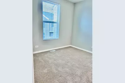 2518 Anna Way, Elgin, IL 60124 - Photo 19