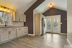 41679 N Country Club Dr, Antioch, IL 60002 - Photo 5