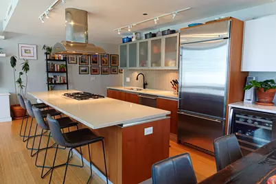 340 E Randolph Street #1106, Chicago, IL 60601 - Photo 3