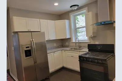 642 N Central Park Avenue, Chicago, IL 60624 - Photo 3