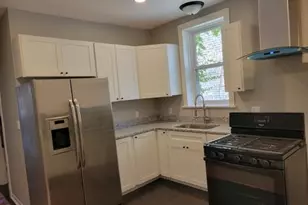 642 N Central Park Ave, Chicago, IL 60624 - Photo 3