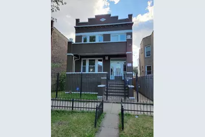 642 N Central Park Avenue, Chicago, IL 60624 - Photo 1