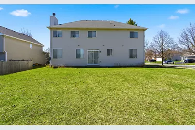 100 Sycamore Drive, Bolingbrook, IL 60490 - Photo 35