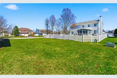 100 Sycamore Drive, Bolingbrook, IL 60490 - Photo 33