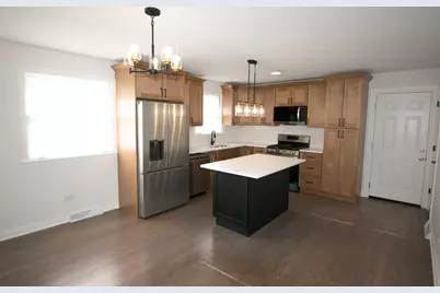 903 Porter Street, Lemont, IL 60439 - Photo 3