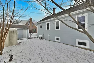 9016 Southview Ave, Brookfield, IL 60513 - Photo 7