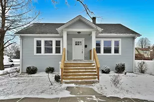 9016 Southview Ave, Brookfield, IL 60513 - Photo 1