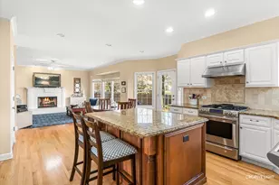 2631 Wild Timothy Rd, Naperville, IL 60564 - Photo 11