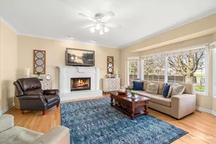 2631 Wild Timothy Rd, Naperville, IL 60564 - Photo 5