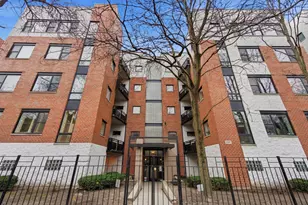 2307 W Wolfram St, Chicago, IL 60618 - Photo 1